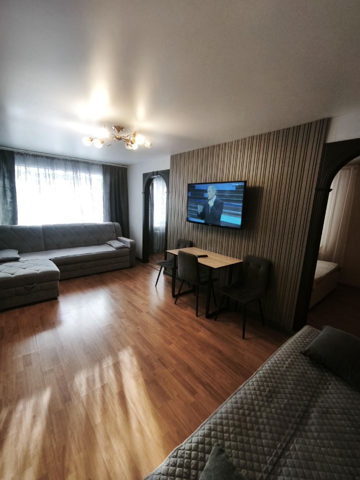 2-комнатная квартира в аренду, улица Ленина, 75 — 37 000 ₽/мес