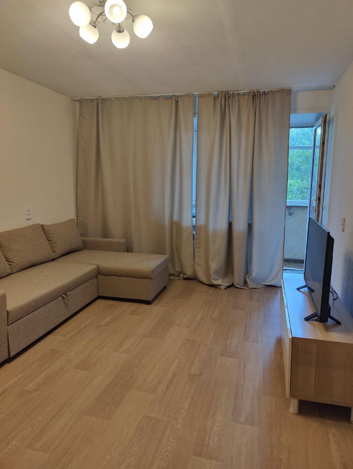 1-комнатная квартира в аренду, ул. Крылова, 64А — 30 000 ₽/мес