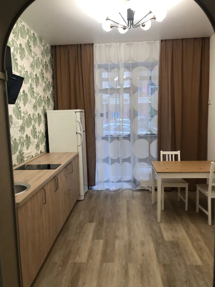 1-комнатная квартира в аренду, Красный просп. 222/4 — 35 000 ₽/мес