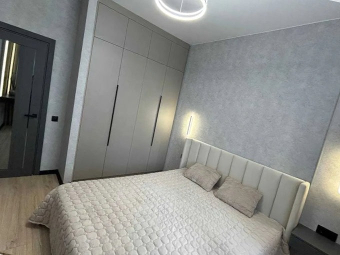 1-комнатная квартира в аренду, улица Ватутина, 33 — 32 000 ₽/мес