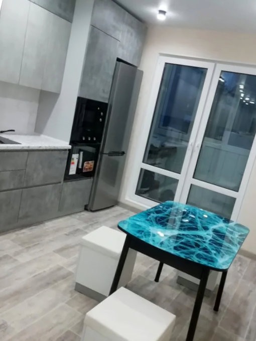 2-комнатная квартира в аренду, улица Связистов, 13/2 — 30 000 ₽/мес