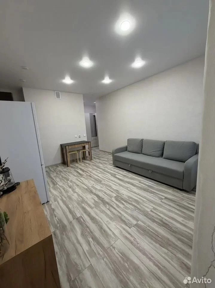 Студия в аренду, Гурьевская улица, 177 — 30 000 ₽/мес
